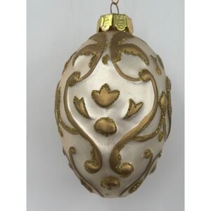 Santa's Best Glass Egg Christmas‎ Ornament Gold Glitter Filigree Pearl White